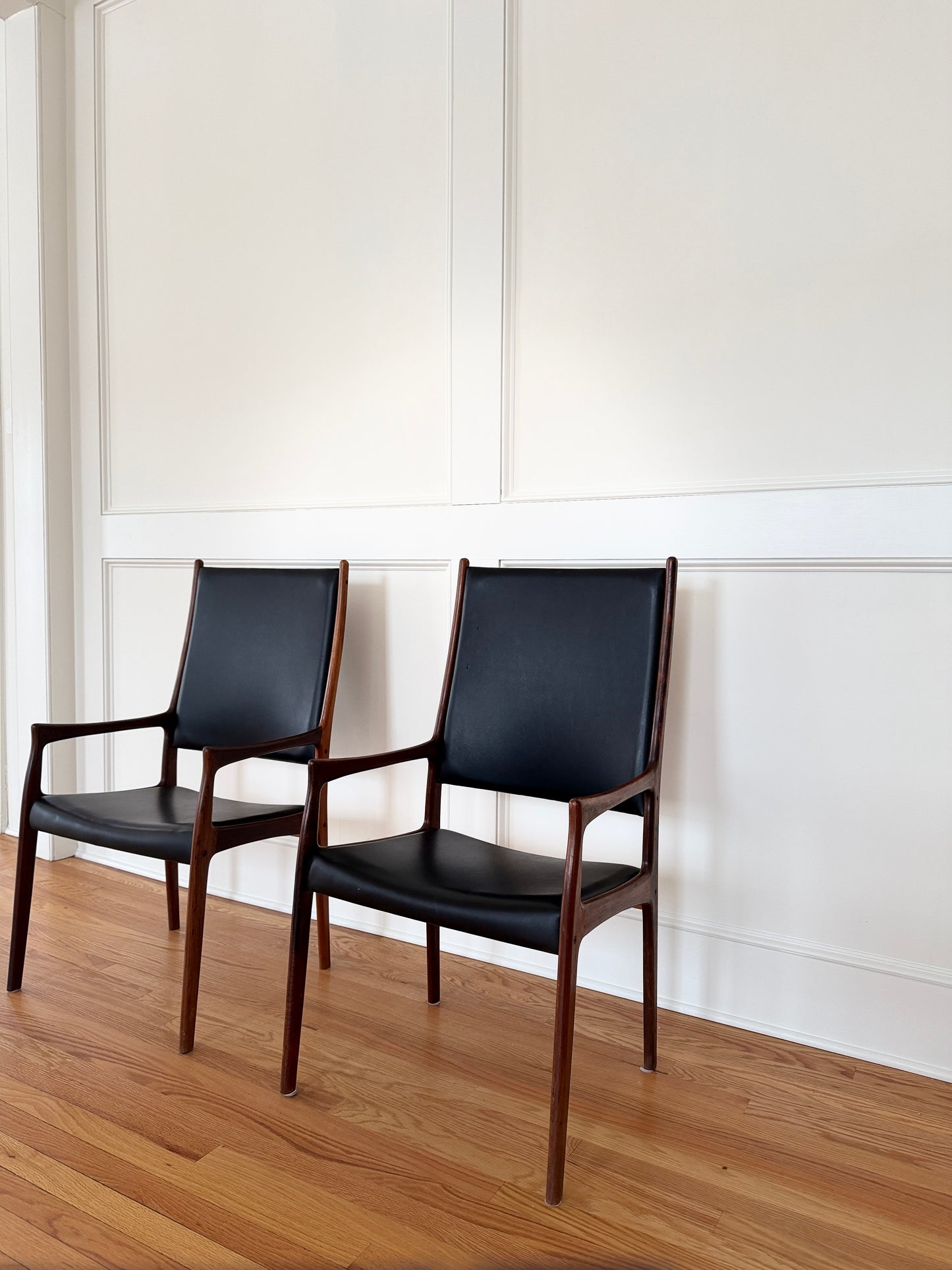 Pair of Rosewood High-Back Chairs by Johannes Andersen, Denmark, 1960